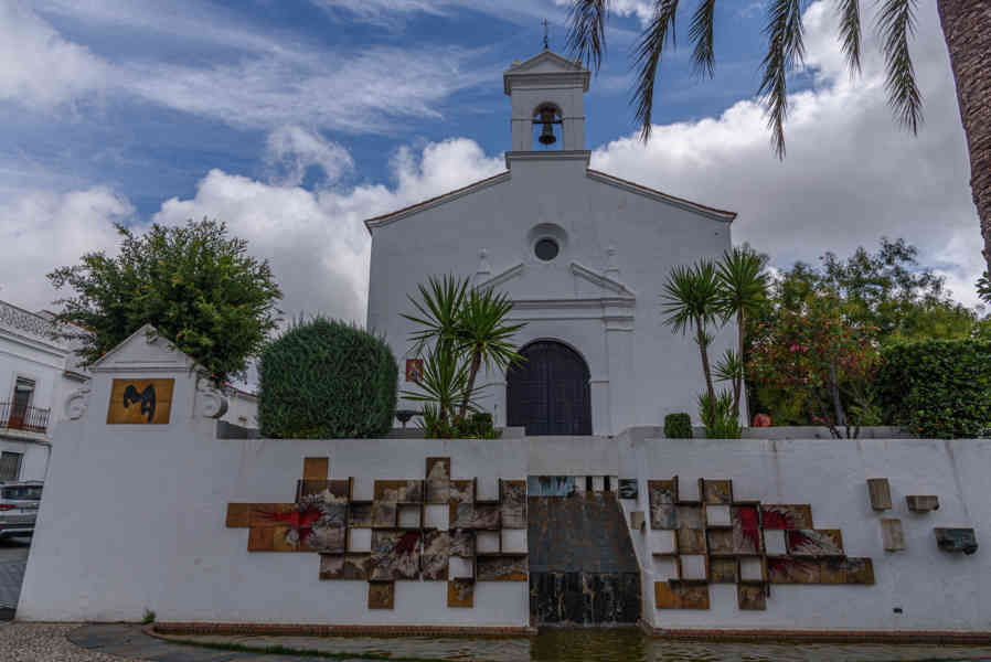 Huelva - Aracena 57 - ermita de San Pedro.jpg